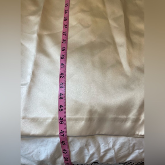 SLEEVELESS SATIN DRESS CREAM - Picture 7 of 7